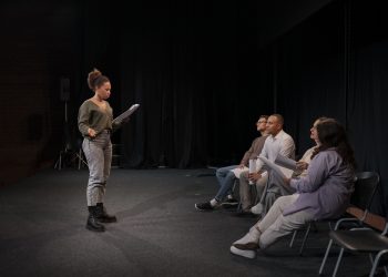 Inscrições abertas para oficina de teatro gratuita neste domingo (1°)