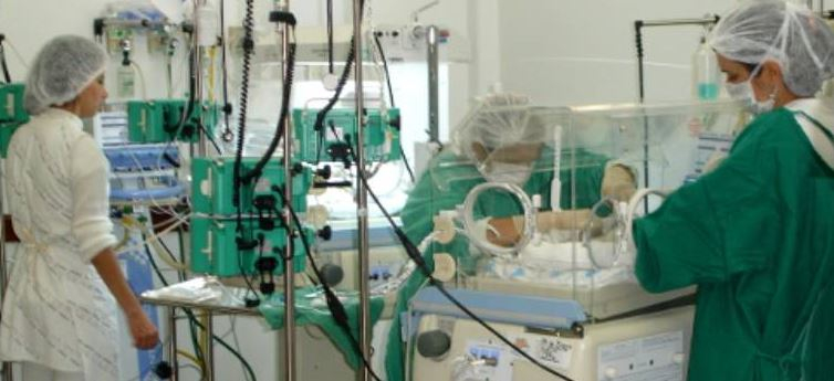 Fundação Hospitalar de MG tem vagas para técnicos e profissionais de saúde