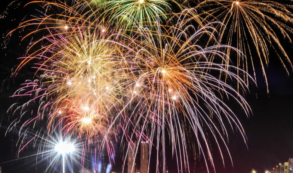 Médicos alertam para cuidado ao manusear fogos de artifícios nessa virada de ano