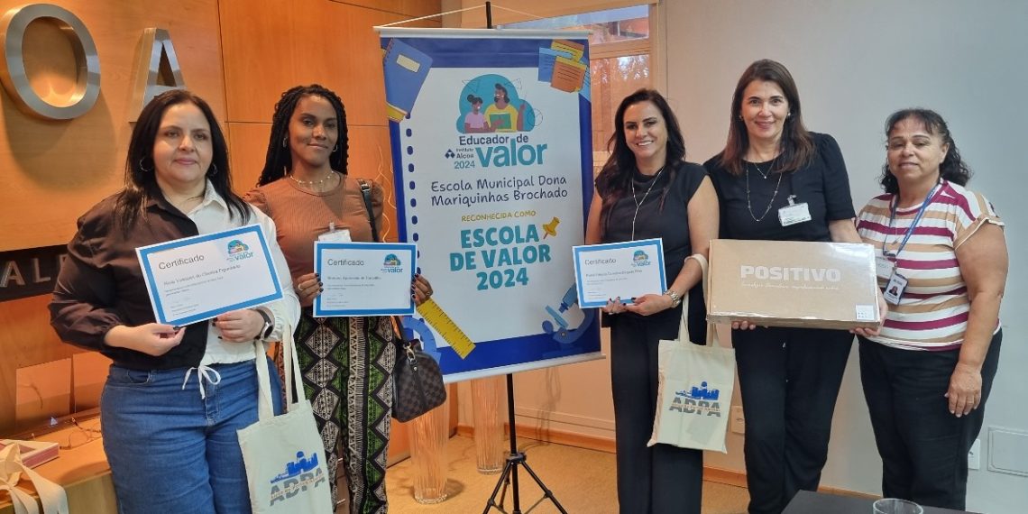Professoras de Poços de Caldas são reconhecidas como Educadoras de Valor