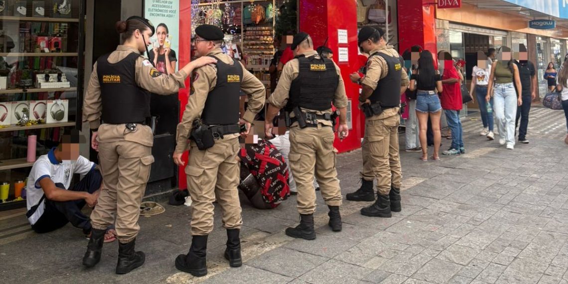 Grupo é detido com drogas no Centro de Poços de Caldas