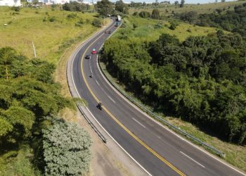 Mais de 236 mil veículos passaram pelas rodovias durante o feriado de Natal