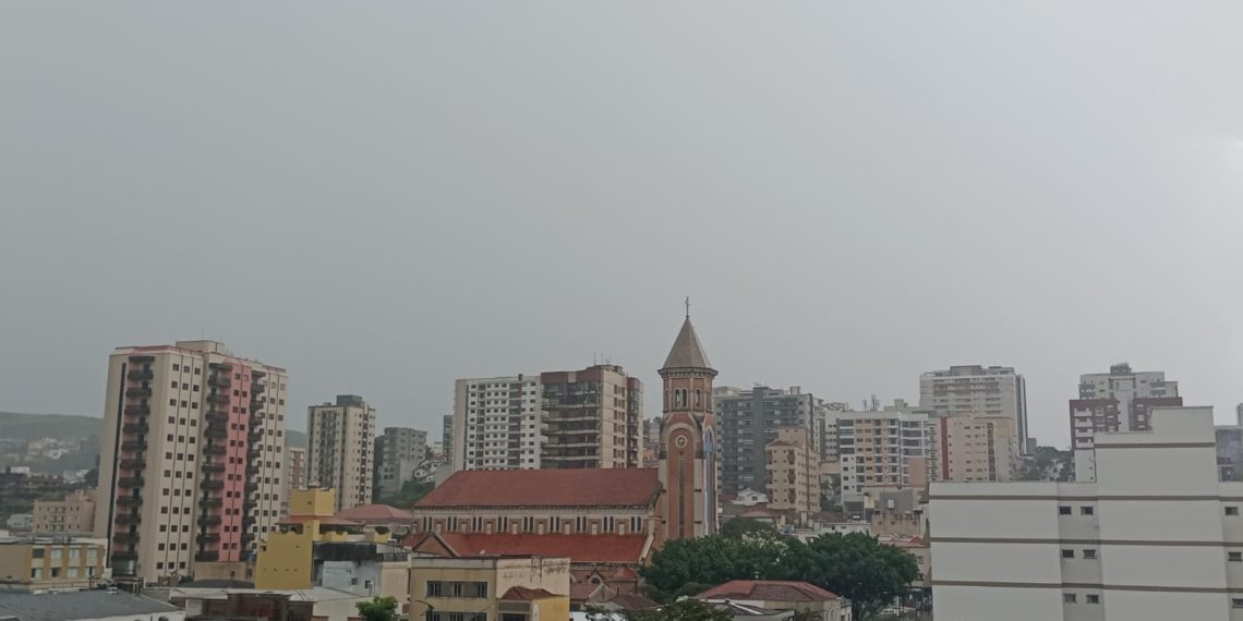 Chuvas podem chegar aos 100 milímetros em Poços de Caldas nesta sexta