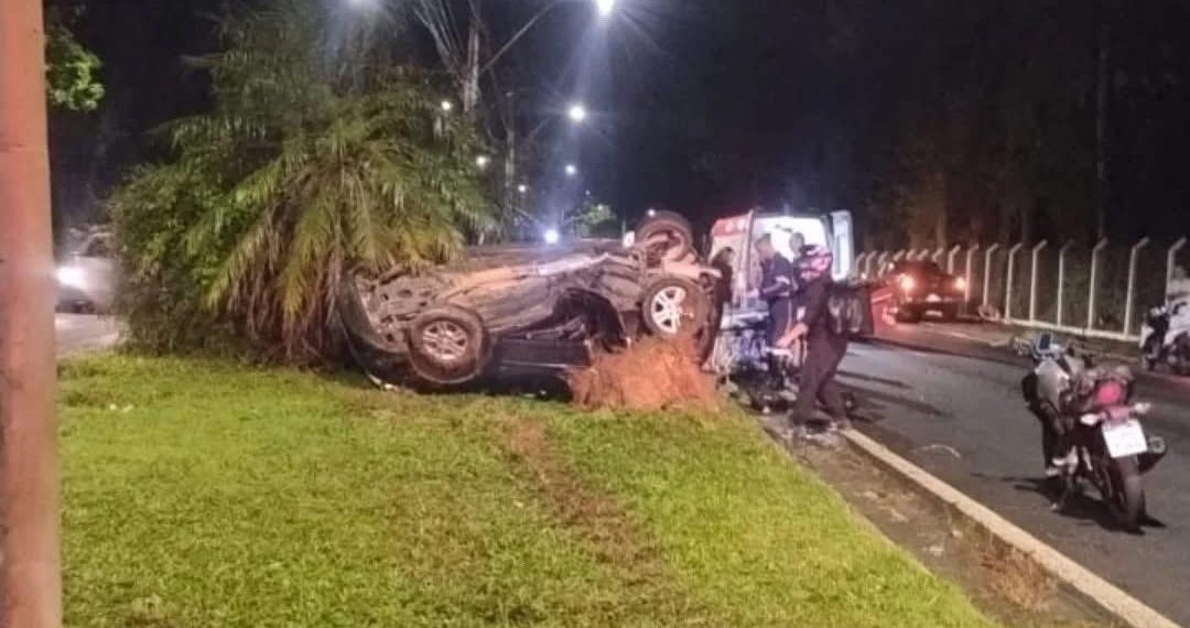 URGENTE: grave acidente deixa três feridos em Poços de Caldas