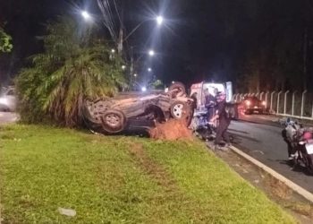 URGENTE: grave acidente deixa três feridos em Poços de Caldas