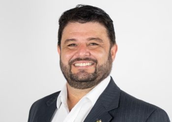 Vinícius Gadbem assume a Controladoria Geral do Município de Poços de Caldas