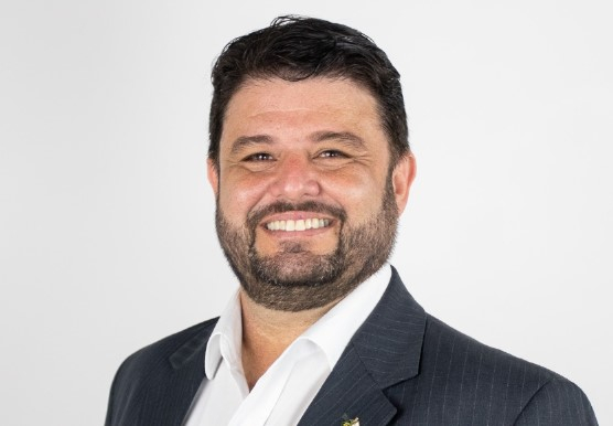 Vinícius Gadbem assume a Controladoria Geral do Município de Poços de Caldas