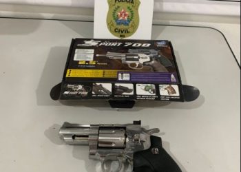 Polícia Civil prende suspeito de ameaçar ex-cunhada com réplica de revólver