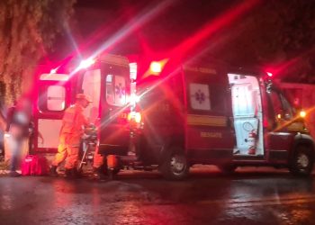 Acidente envolvendo duas motos ocorreu na noite deste domingo, dia 29, em Alfenas