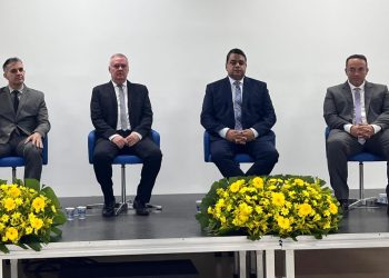 Transmissão de cargos de prefeito e vice e posse do novo secretariado acontece no Palace Casino em Poços