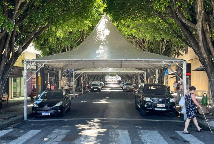 Réveillon terá tendas na praça em caso de chuva