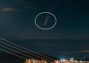 Fotógrafo de Poços registra passagem do cometa mais brilhante de 2025