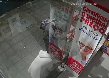 VÍDEO: ótica é furtada no Centro de Poços de Caldas