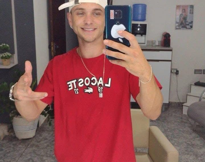 Acidente fatal: motociclista morre depois de carro “furar” cruzamento e atingir a moto