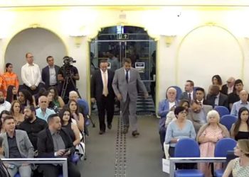 Cerimônia: Vereadores de Poços de Caldas tomam posse e Dofu é reeleito presidente da Câmara