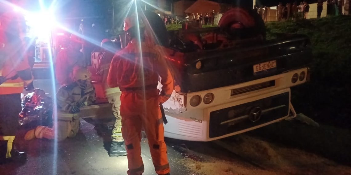 Acidente fatal na divisa entre Poços de Caldas e o estado de São Paulo deixa uma vítima na noite de domingo, 05