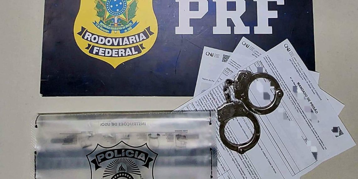 PRF prende homem acusado de homicídio e cárcere privado no Sul de Minas