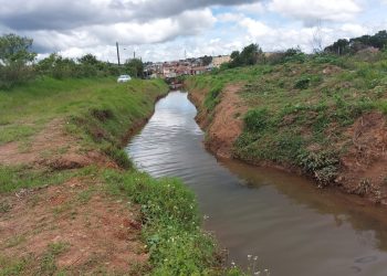 DMAE inicia obras de manutenção na Avenida Platina em Poços de Caldas