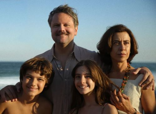 Filme brasileiro Ainda Estou Aqui recebe 3 indicações ao Oscar; Fernanda Torres é indicada a Melhor Atriz