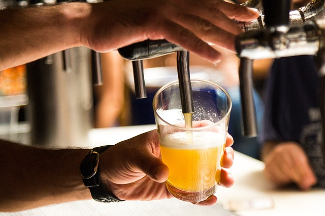 Estabelecimentos terão que oferecer comandas para controlar consumo de bebidas em Poços