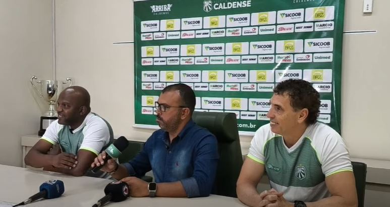Associação Atlética Caldense anuncia novo técnico e preparador físico