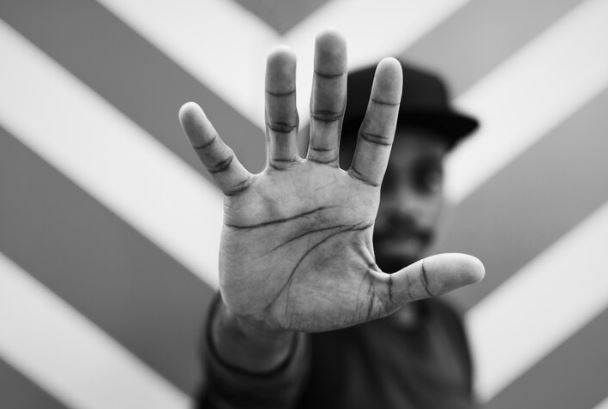 Nota de repúdio: Divisão de Políticas de Promoção da Igualdade Racial e Étnica de Poços apura caso de racismo