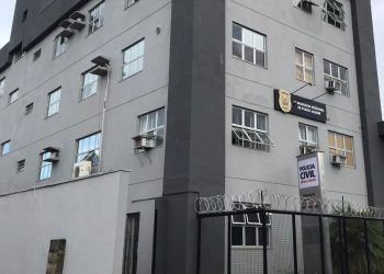 Polícia Civil prende dupla suspeita de matar dono de moto táxi no Sul de Minas