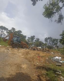 Eletrônicos descartados irregularmente são encontrados em bairro de Poços de Caldas