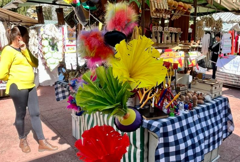 Feira de artes e artesanato de Poços de Caldas funcionará aos sábados no mês de janeiro