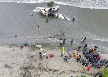 Plataforma mostra que avião que explodiu em Ubatuba passou por Poços de Caldas antes do acidente