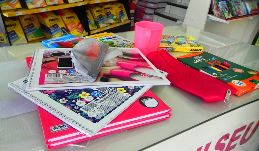 Kit Escolar começa a ser distribuído no dia 6 para a Rede Municipal em Poços