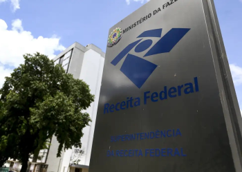 Médicos, dentistas e psicólogos devem emitir nota somente pelo App Receita Saúde à partir de 2025