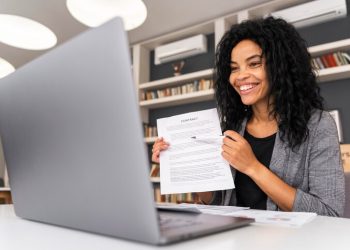 Projeto Emprega Caldas busca conectar empresas a candidatos em busca de emprego