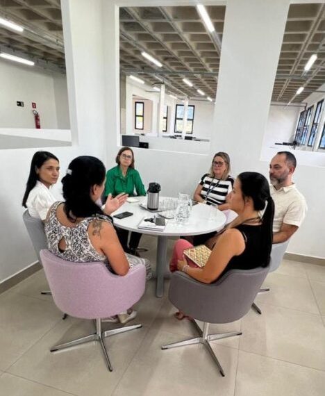 Combate à violência contra a mulher é tema de reunião em Poços de Caldas