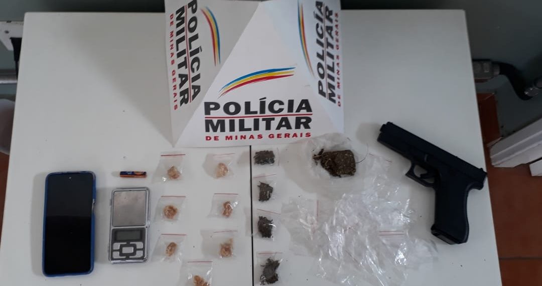 Homem é preso com simulacro de arma de fogo e drogas em Poços de Caldas