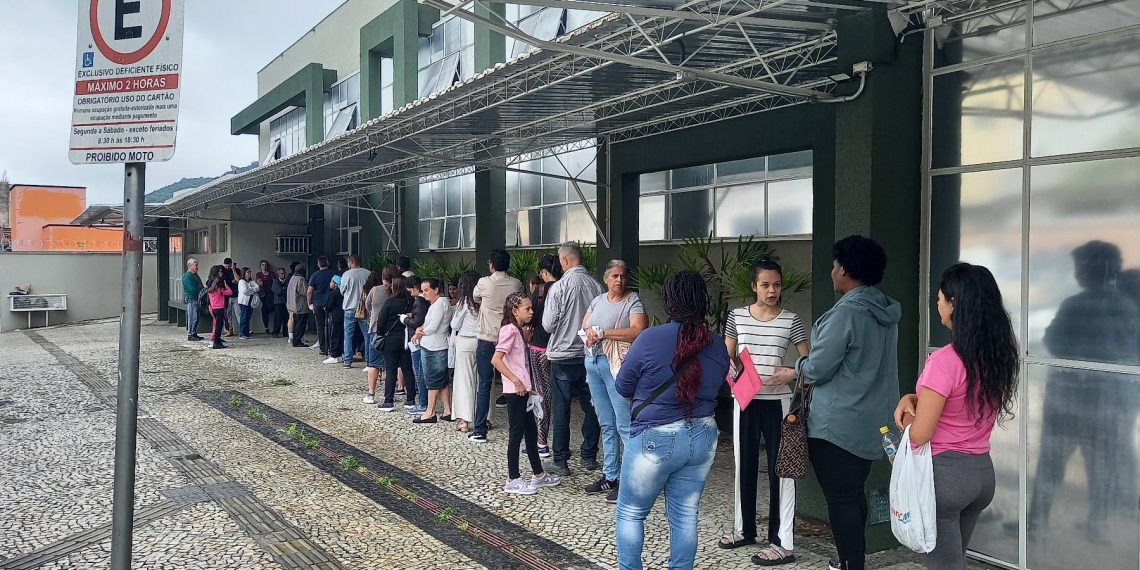 Sec. Saúde de Poços retoma exames de laboratório nos PSFs após reclamações