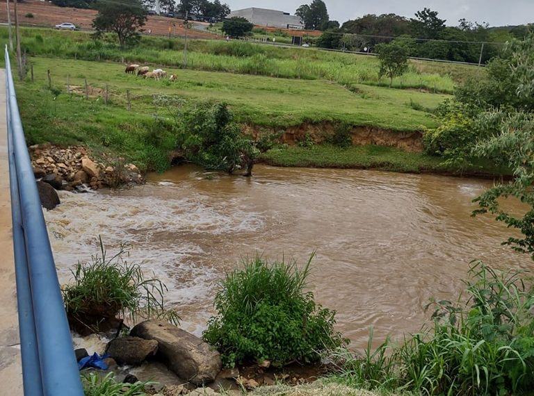 Rapaz perde os movimentos após pular no Rio Fartura, em São José do Rio Pardo