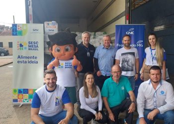 Sesc Mesa Brasil entrega 270 cestas básicas em Poços de Caldas