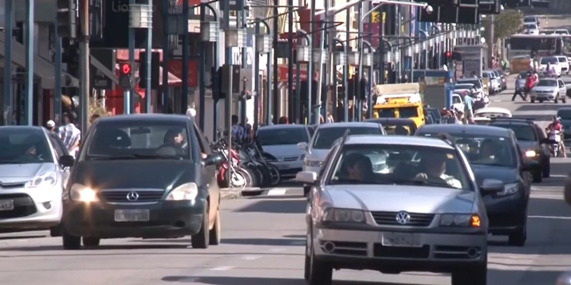Poços de Caldas registra 175 acidentes de trânsito em janeiro, liderando o Sul de Minas