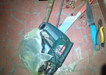 Homem é preso em flagrante após furto a residência em Poços