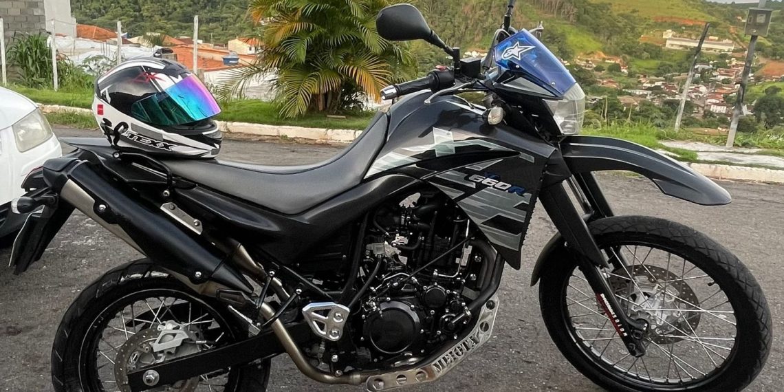 VÍDEO: polícia militar procura homem que furtou uma motocicleta em Machado