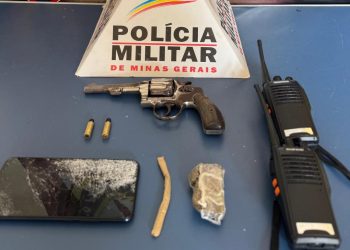 Polícia Militar de Poços de Caldas apreende menores com arma e drogas