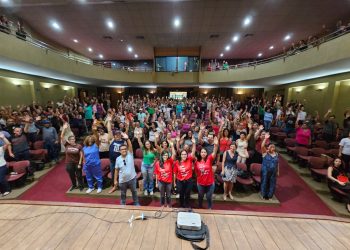 Servidores de Poços rejeitam propostas de reajuste salarial e discutem greve nesta quinta-feira (27)