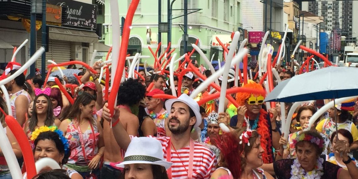 Poços de Caldas anuncia programação para carnaval 2025