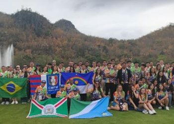 Estudantes do Sul de Minas brilham na maior competição internacional de matemática realizada na Tailândia