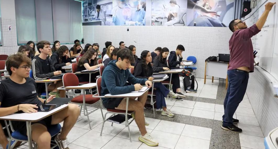 Fies 2025 terá lista de espera divulgada nesta terça-feira (25/02)