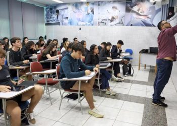 Fies 2025 terá lista de espera divulgada nesta terça-feira (25/02)