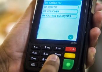 Cai o número de endividados no país pelo segundo mês consecutivo