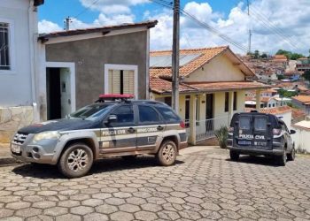 Corpo esquartejado é encontrado enterrado em residência de suspeito