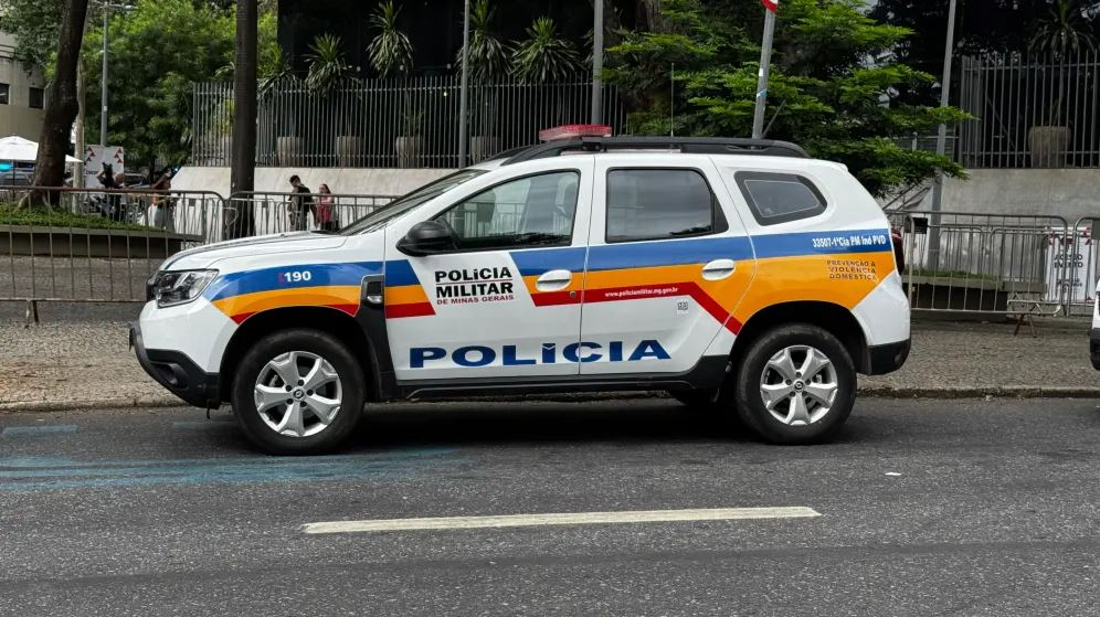 PM de Minas começa a mudar cores de viaturas; veja como ficou